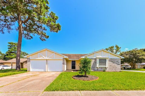 Photo of 8403 Rustwood Court, Humble, TX 77338 (MLS # 90390541)