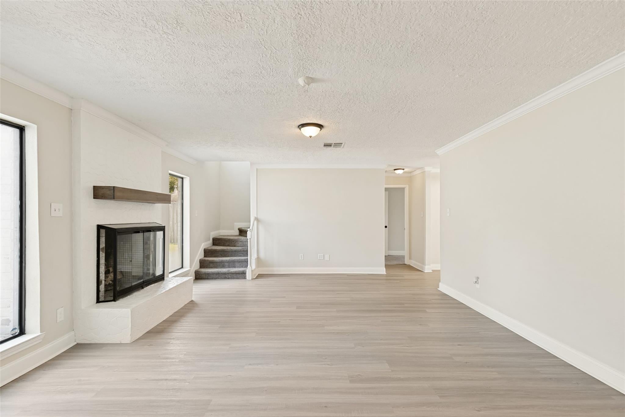9110 Godstone Lane