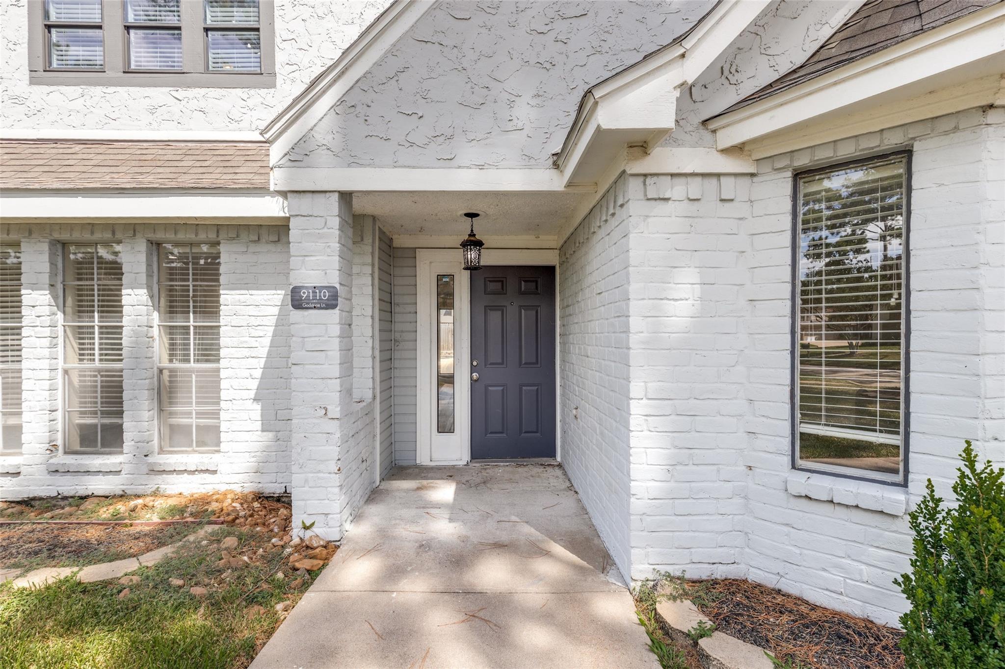 9110 Godstone Lane