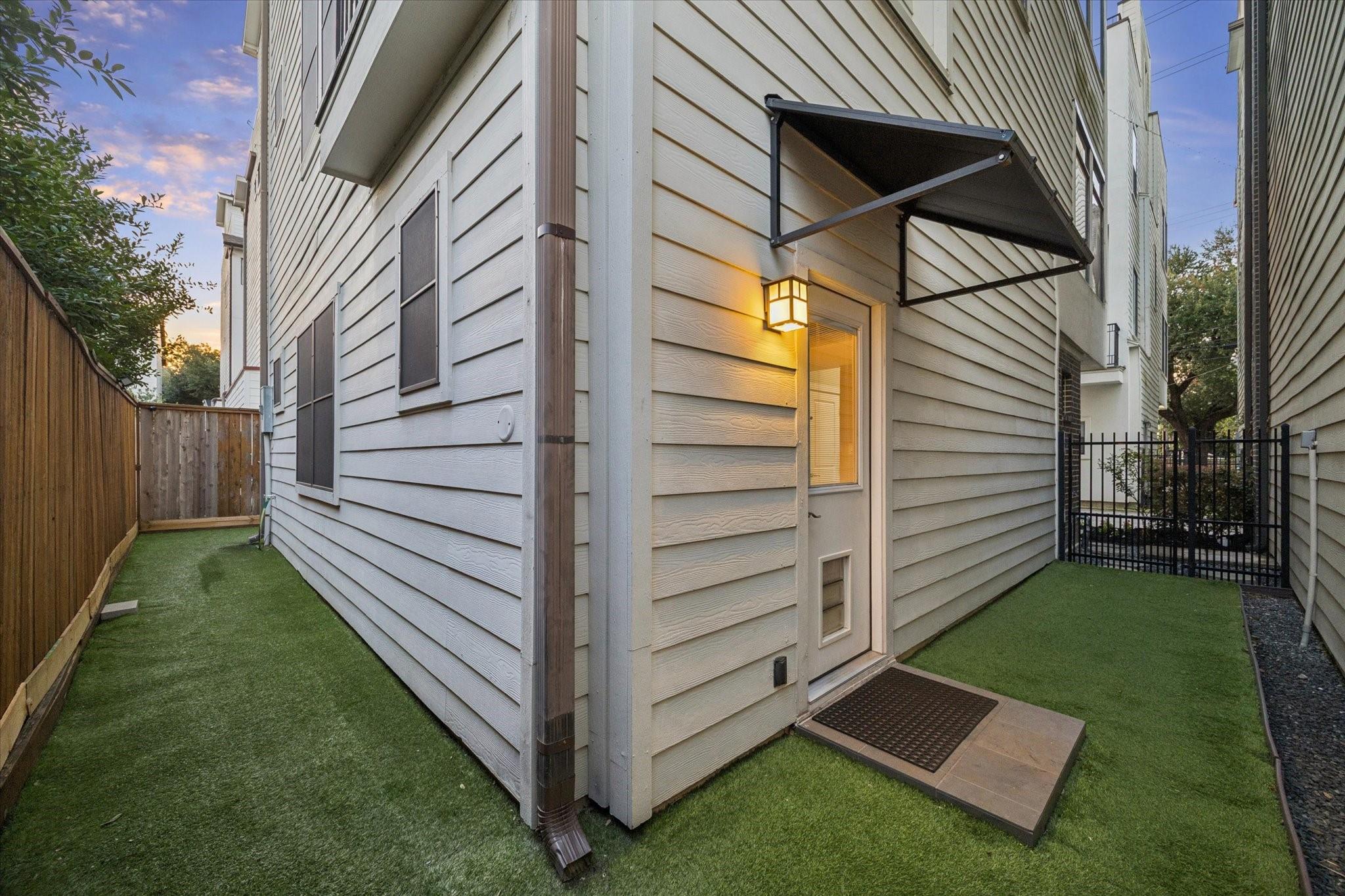 1923 Johnson Street