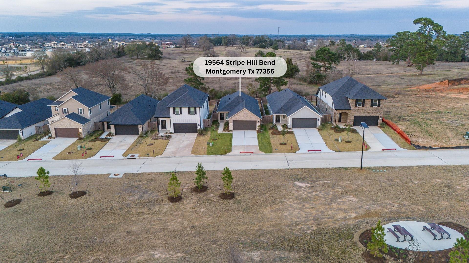 19564 Stripe Hill Bend