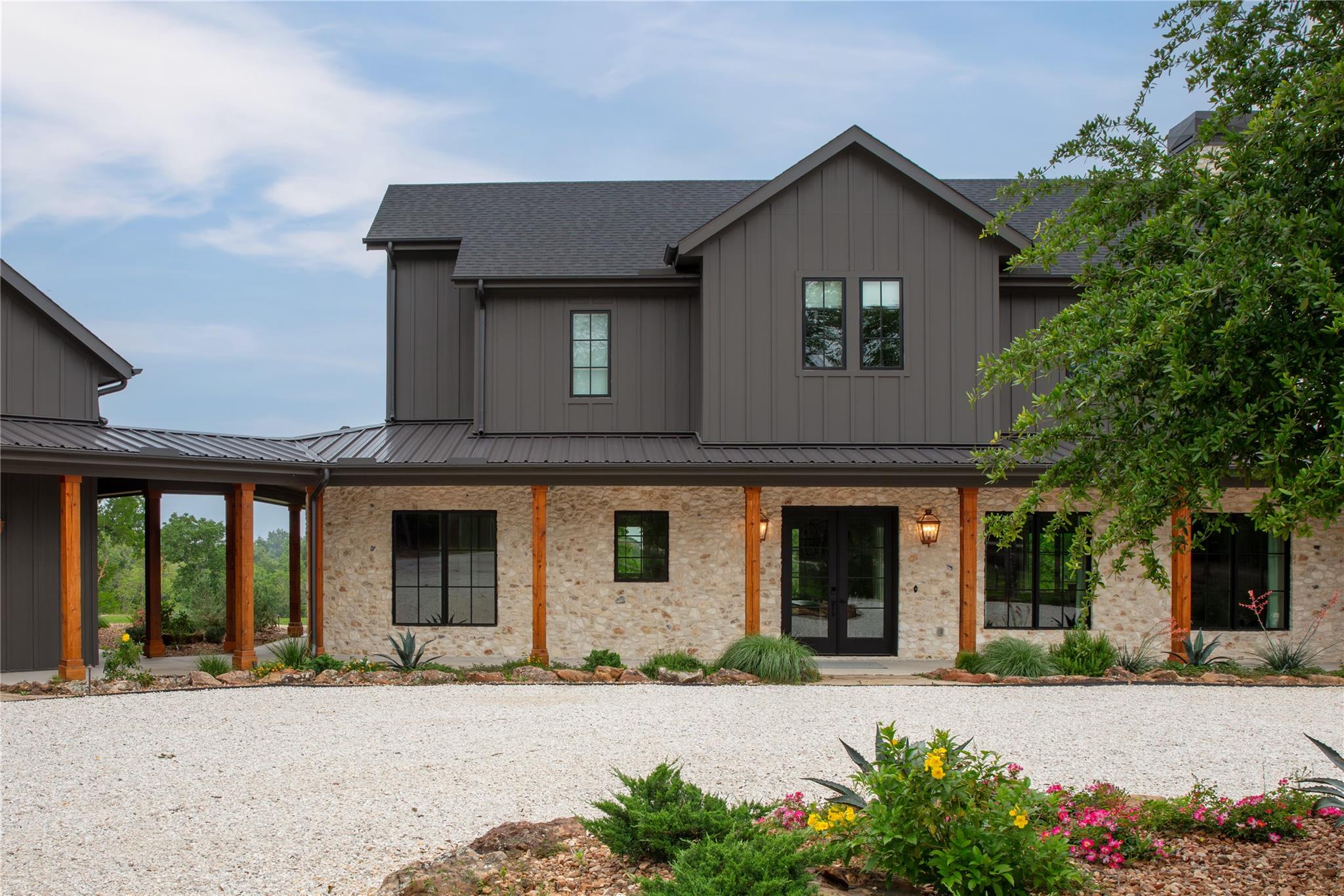 6164 Brazos Bow Way