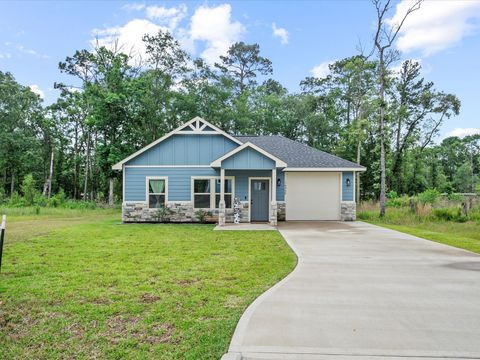 Photo of 16322 Crockett Martin Estates Drive, Conroe, TX 77306 (MLS # 11208795)