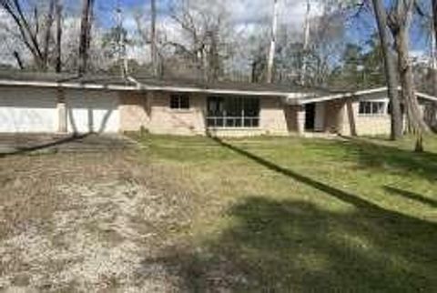 Photo of 3515 Elm Drive, Dickinson, TX 77539 (MLS # 11977723)