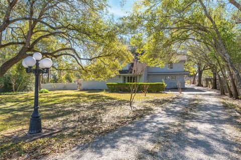 Photo of 1423 N Wharton Street, El Campo, TX 77437 (MLS # 32983565)