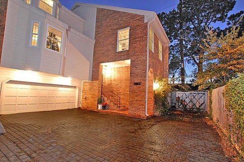 Photo of 1802 Potomac #D, Houston, TX 77057 (MLS # 45282318)