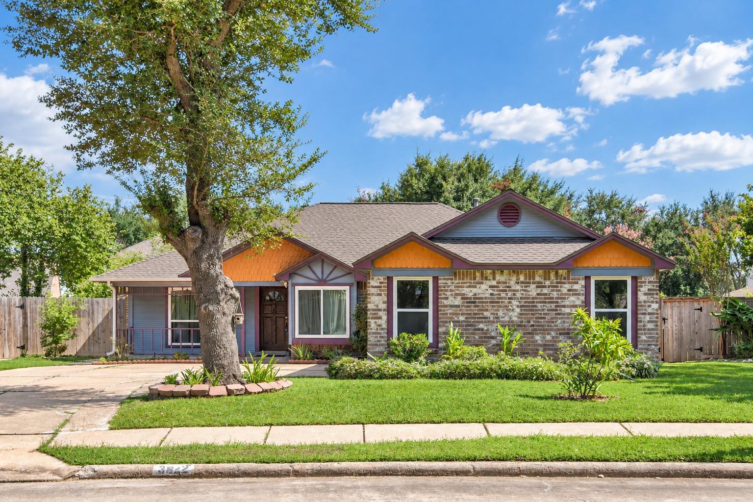 3822 Carya Circle