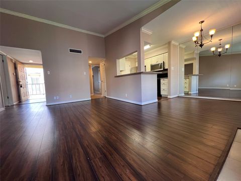 Photo of 700 Thicket Lane #804, Houston, TX 77079 (MLS # 64840447)