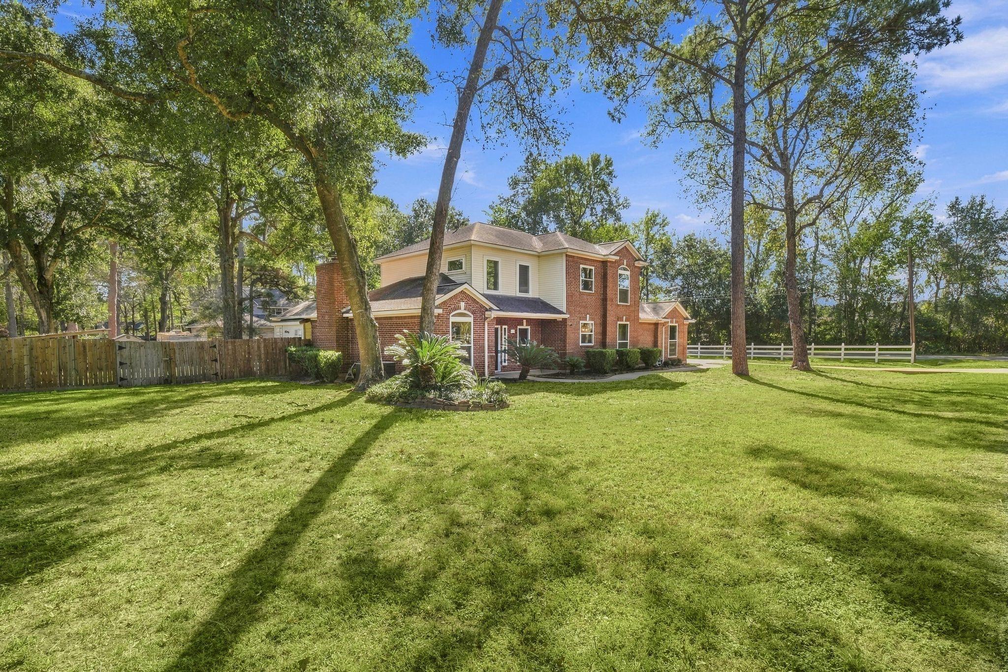 1065 Heritage Lane