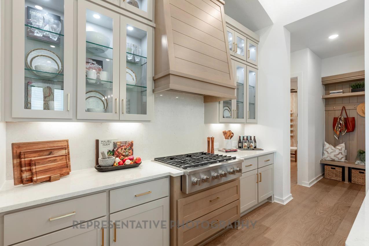 16511 Cheerful Trail