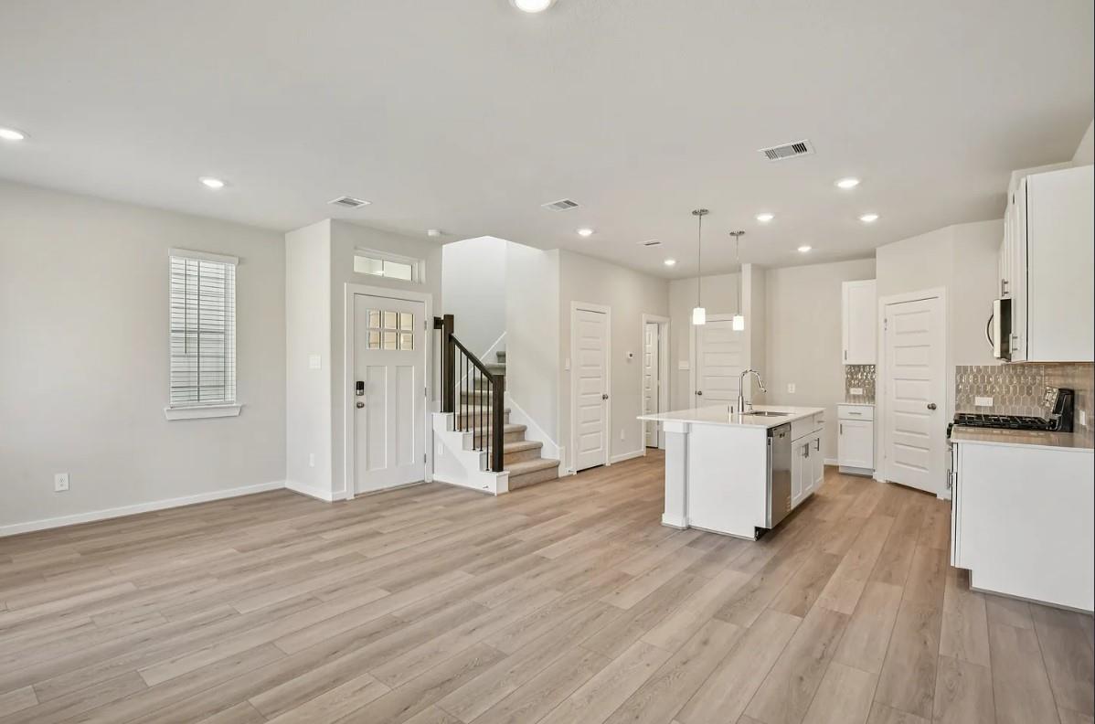 2203 Boardwalk Lane