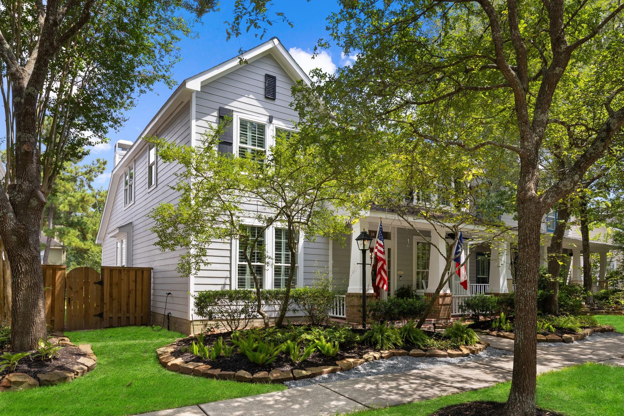 18 Courtland Green Street