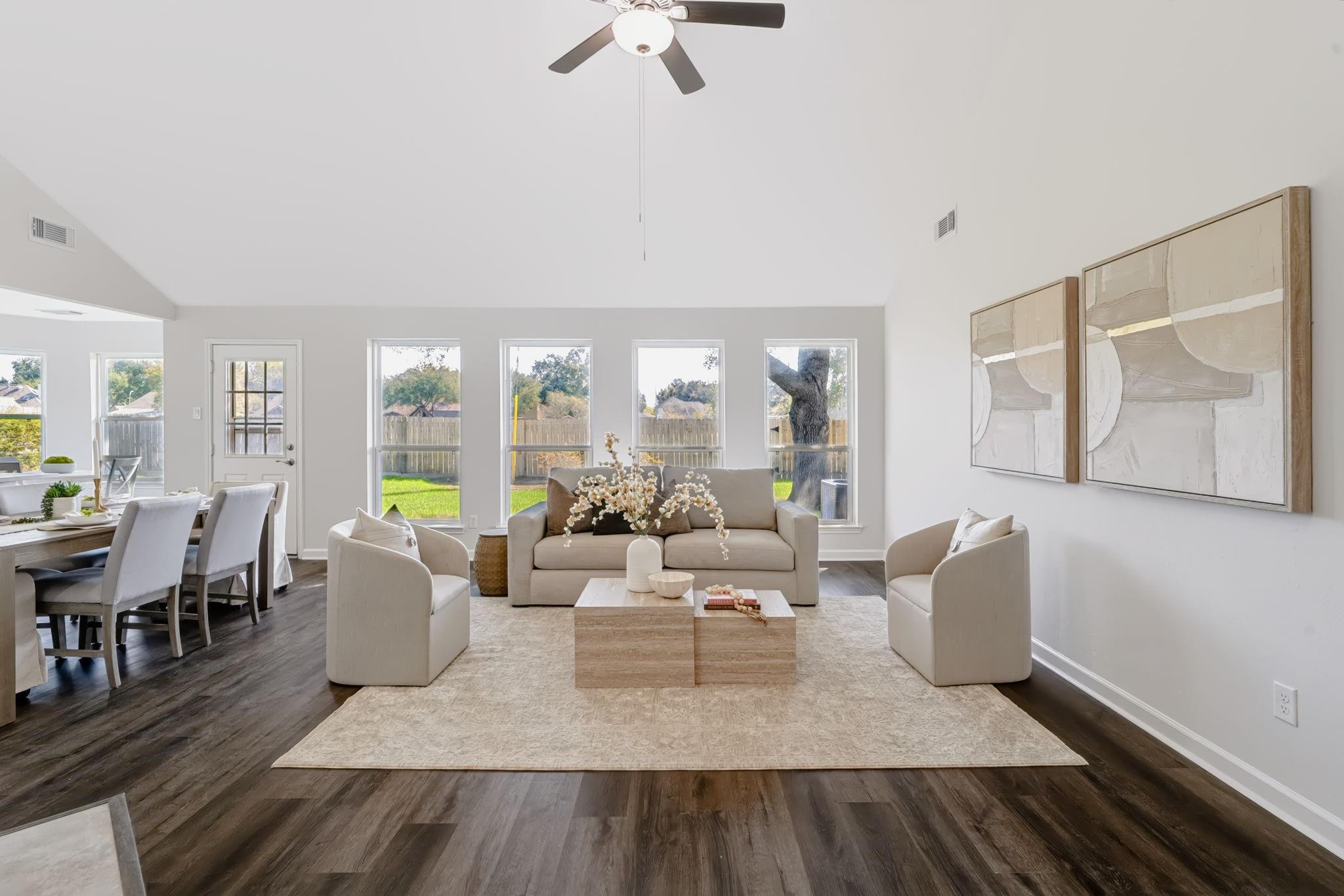 16811 Pheasant Ridge
