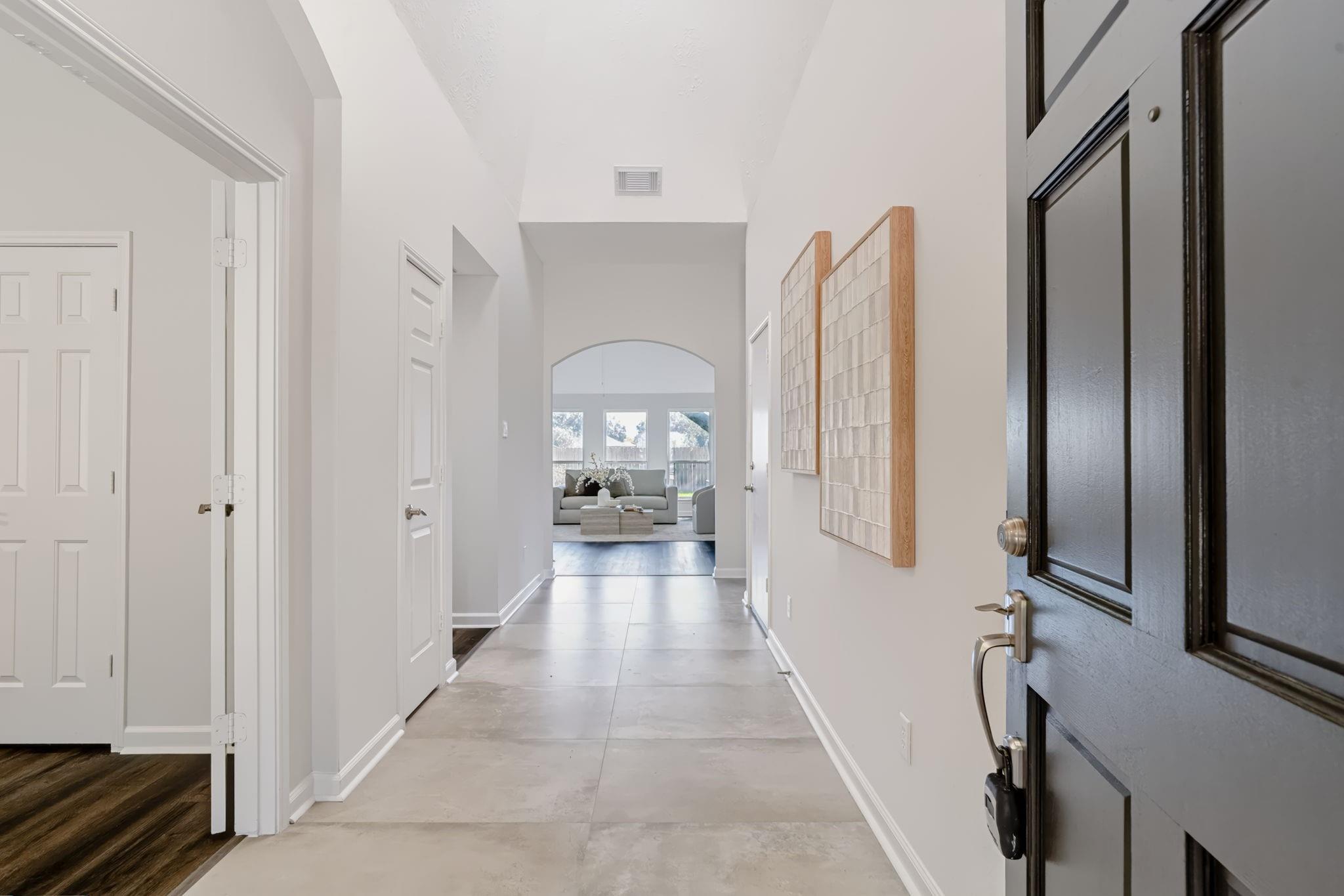 16811 Pheasant Ridge