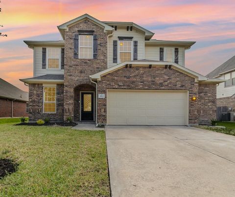 Photo of 9915 Sterling Village Drive, Rosharon, TX 77583 (MLS # 71471016)