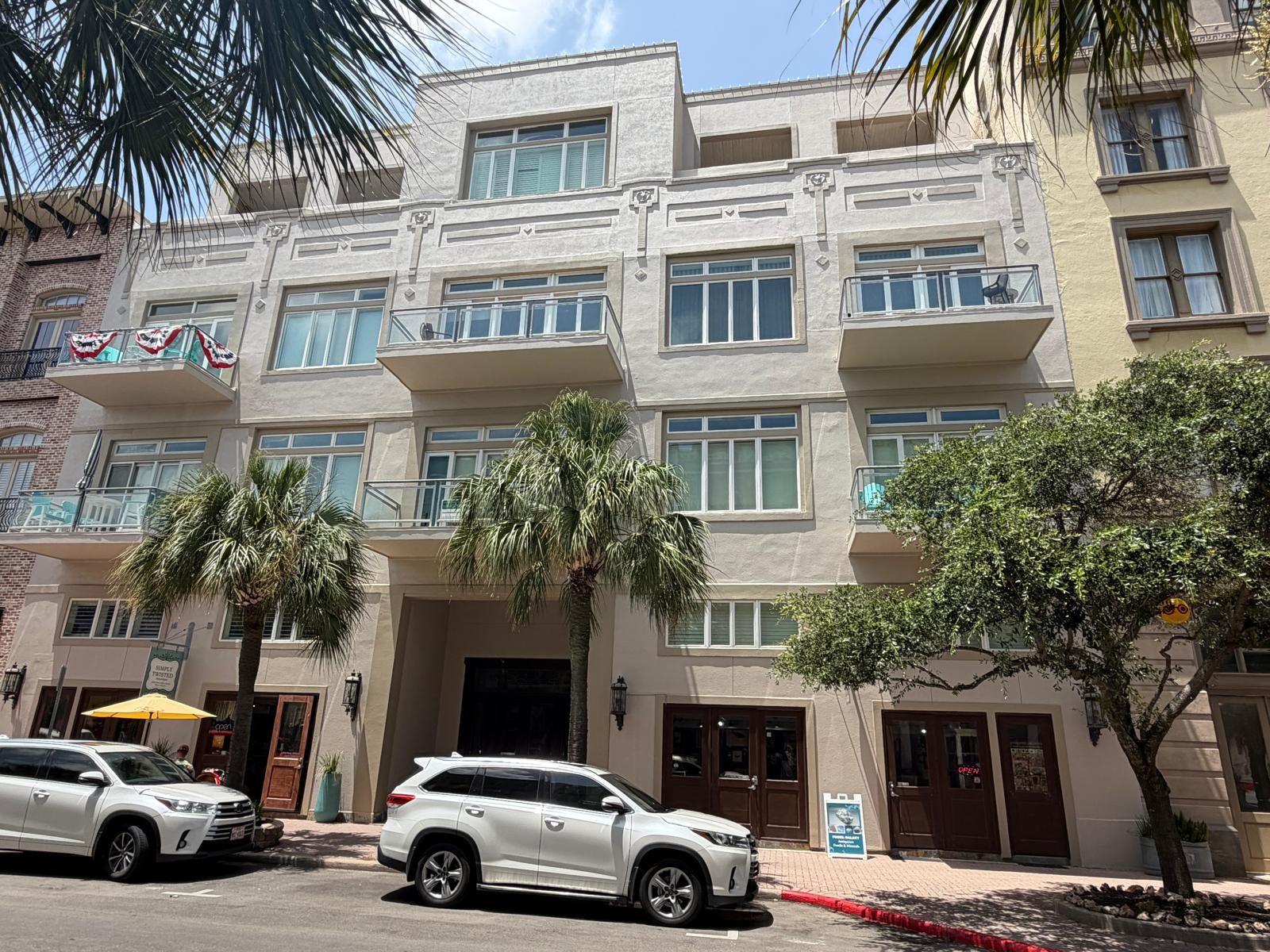 2208 Post Office Street 105