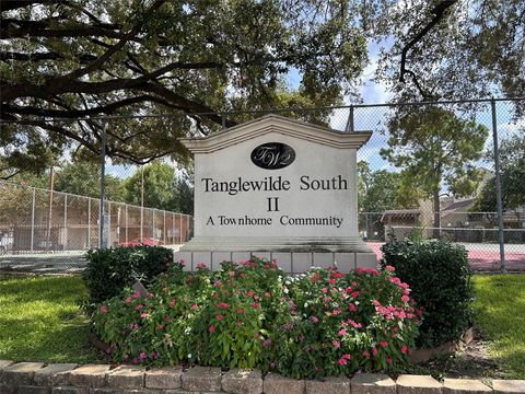 Photo of 3578 Ocee Street, Houston, TX 77063 (MLS # 70976429)