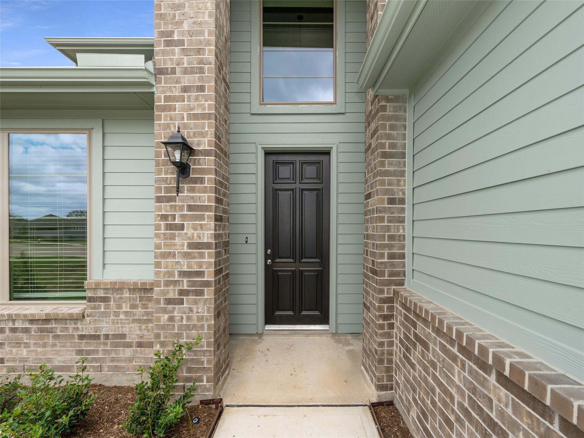 8231 Red Shinner Way