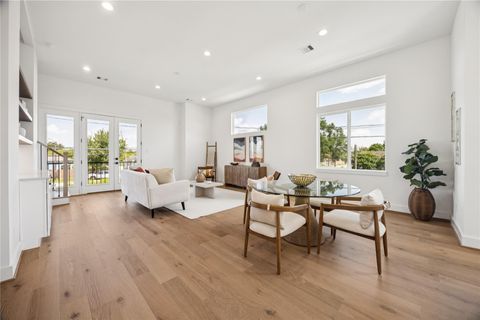 Photo of 2808 Mills Street, Houston, TX 77026 (MLS # 22664690)