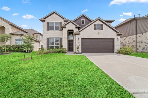 Homes For Rent - 18511 Grand Spanish Oak Court<br/> Houston, TX 77084