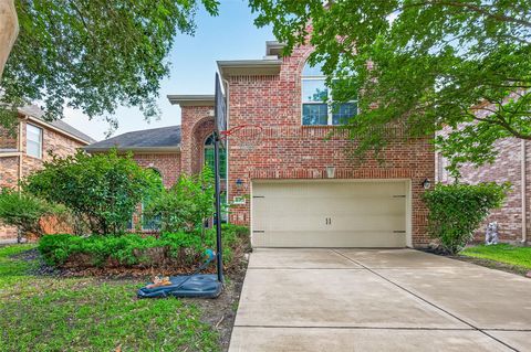 Photo of 17415 Sandalisle Lane, Richmond, TX 77407 (MLS # 48184329)