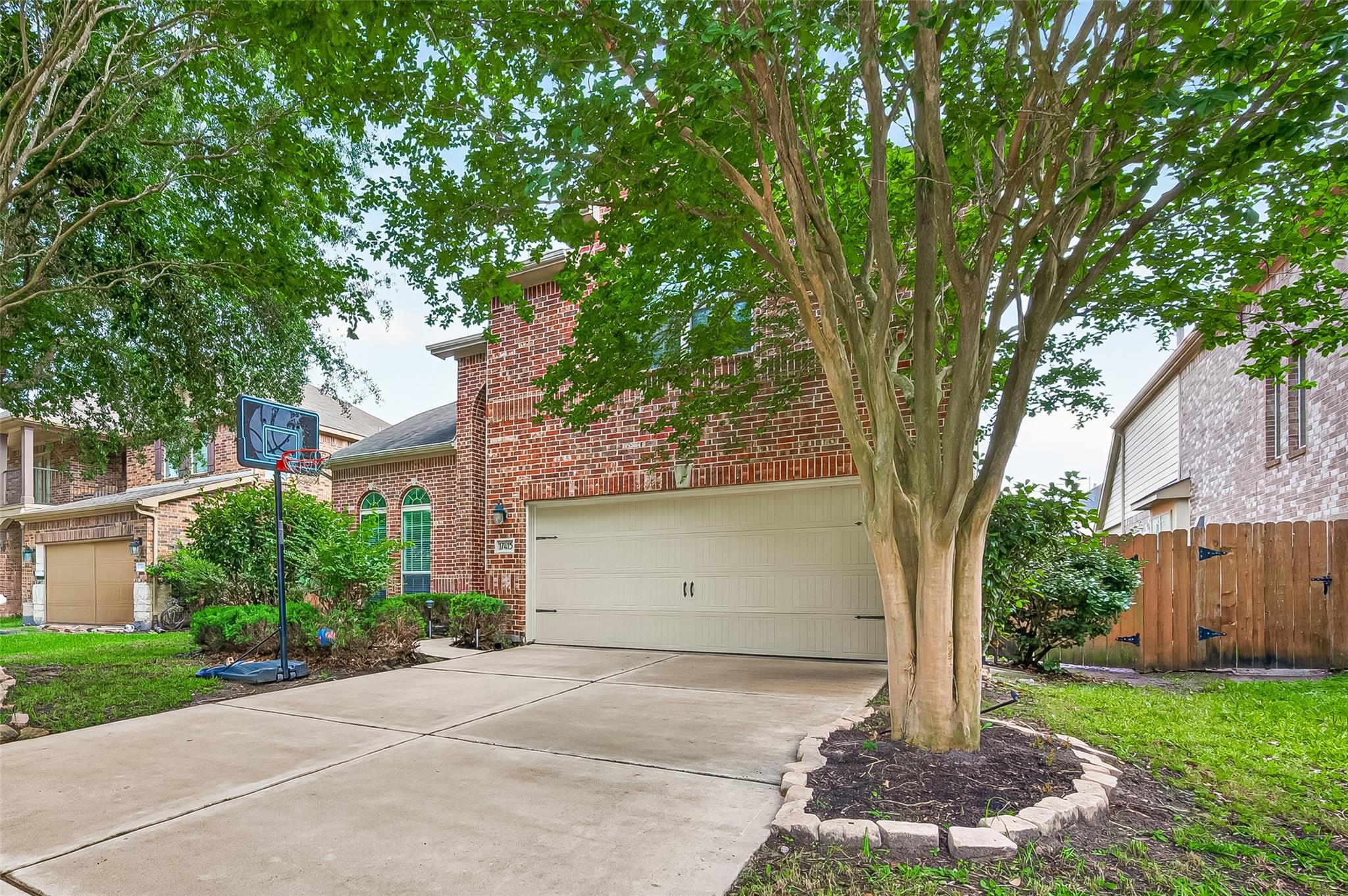 17415 Sandalisle Lane