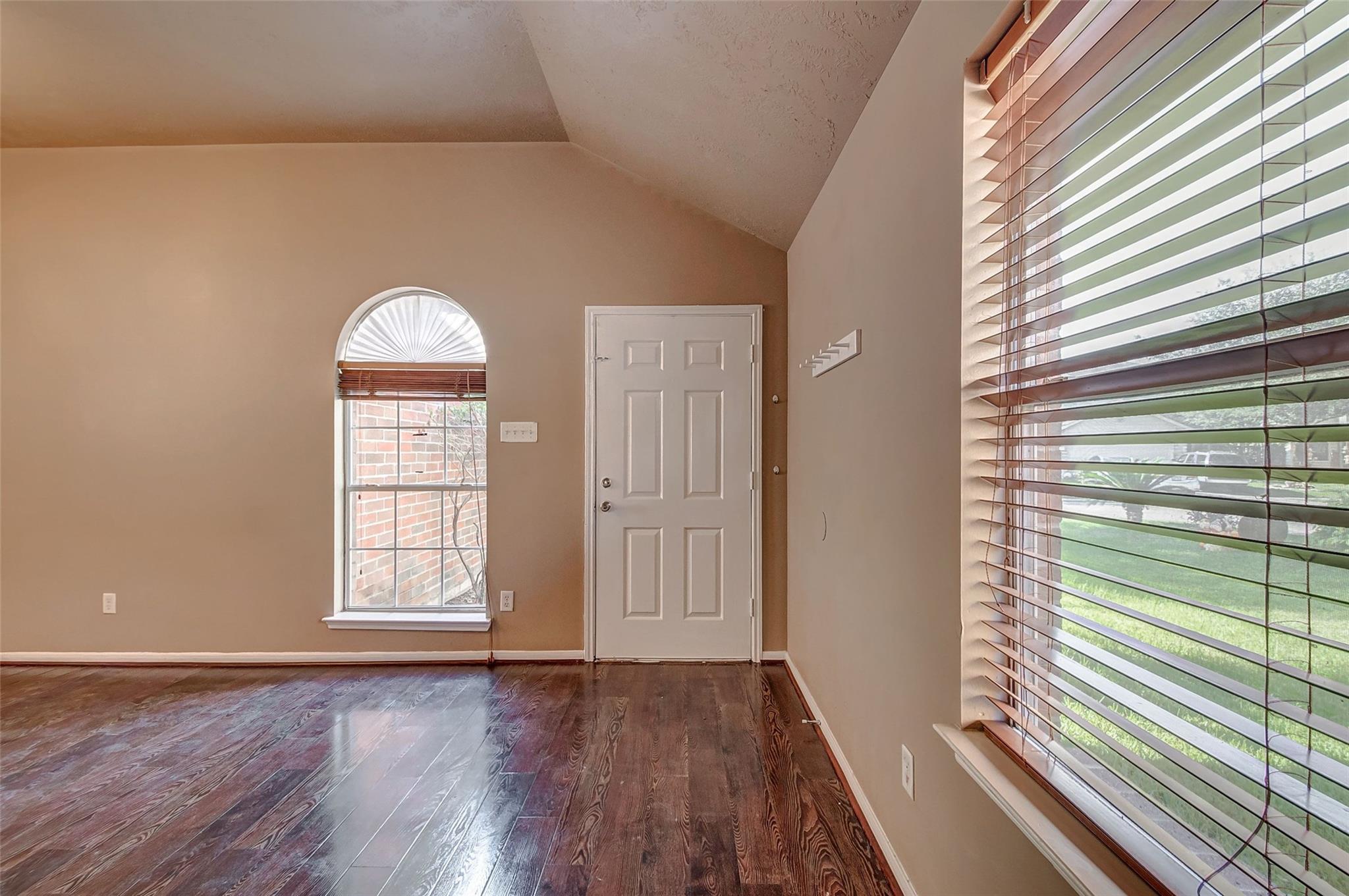 3906 Portman Glen Lane