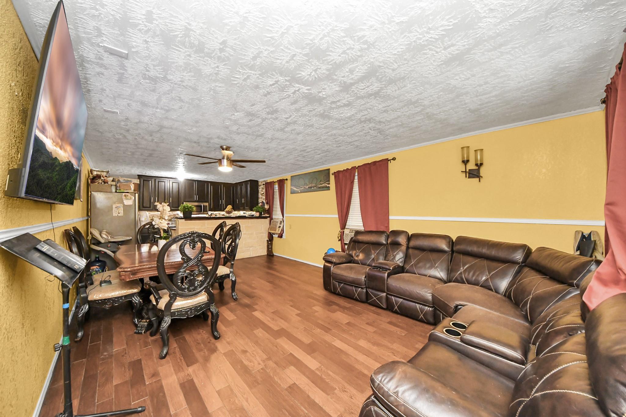 1040 County Road 5007