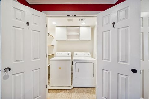 Tiny photo for 5309 Palmer Street, Houston, TX 77004 (MLS # 55311492)