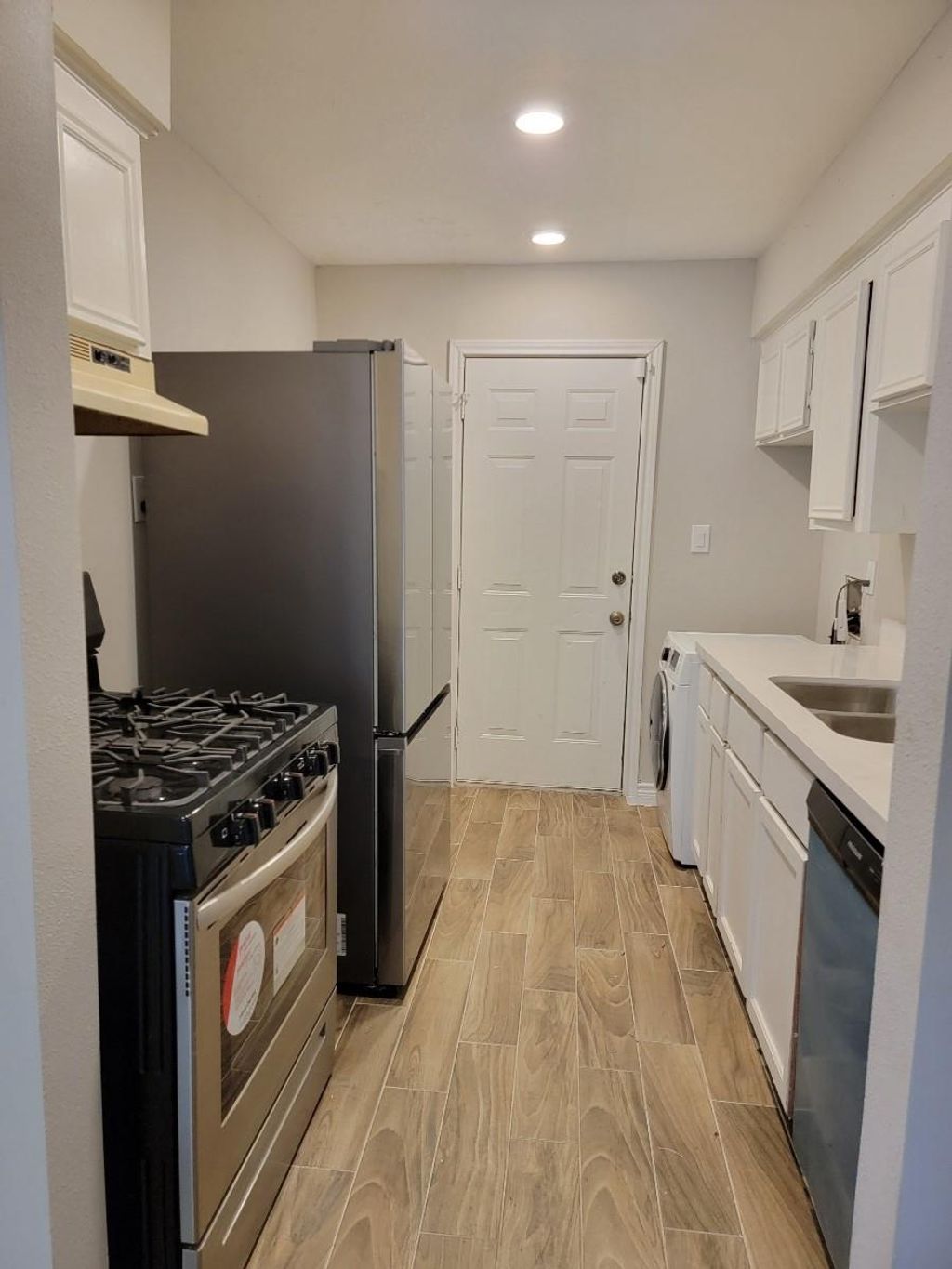 Photo of 7886 Locksley Road, Houston, TX 77078 (MLS # 71799615)