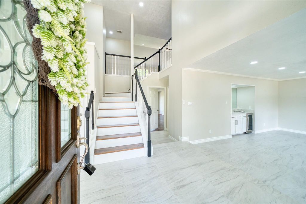 Photo of 619 Green Belt Drive, Sugar Land, TX 77498 (MLS # 26000379)