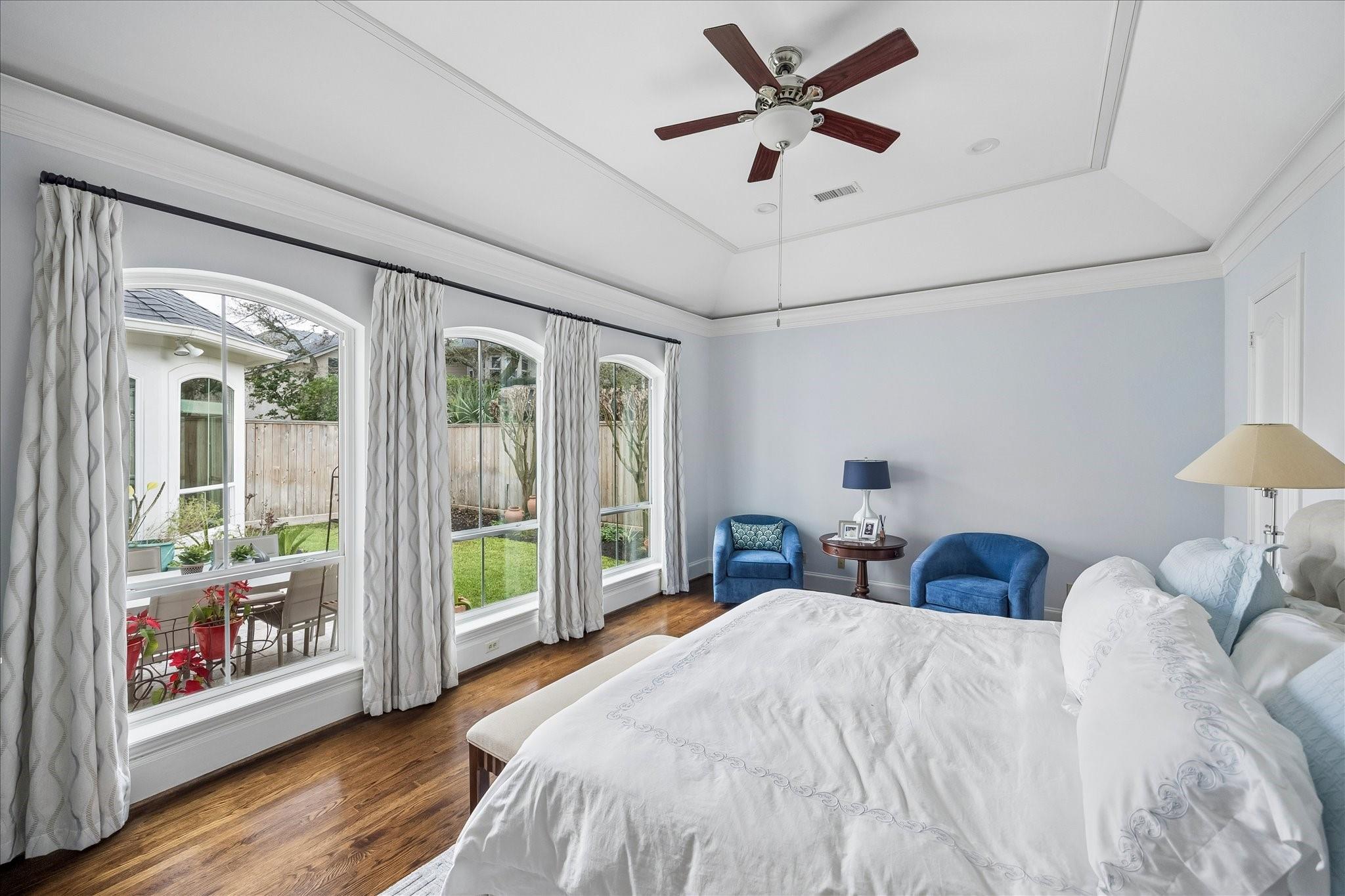 4809 Evergreen Street