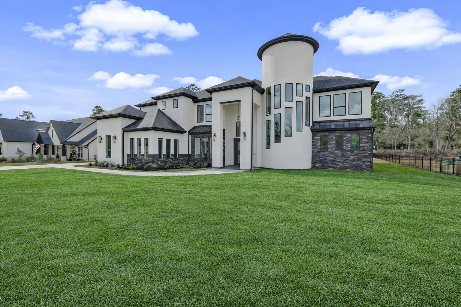 Montgomery, Texas, 77316, United States, 5 Bedrooms Bedrooms, ,6 BathroomsBathrooms,Residential,Active,2015434