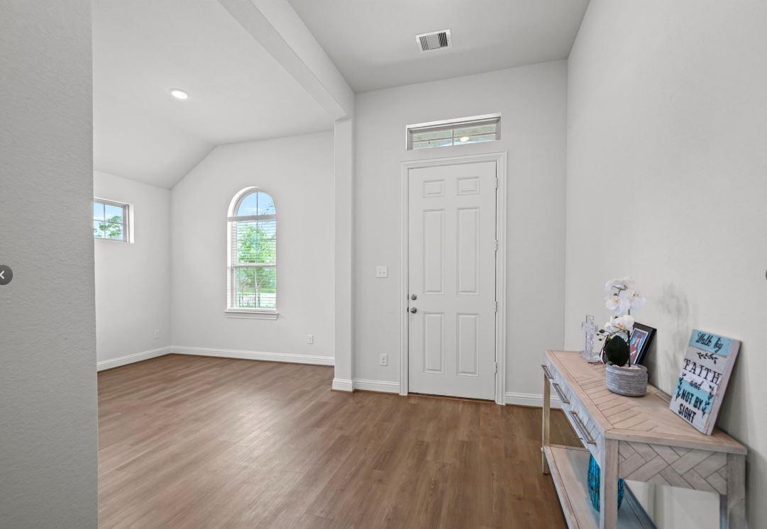 5811 Dublin Lane