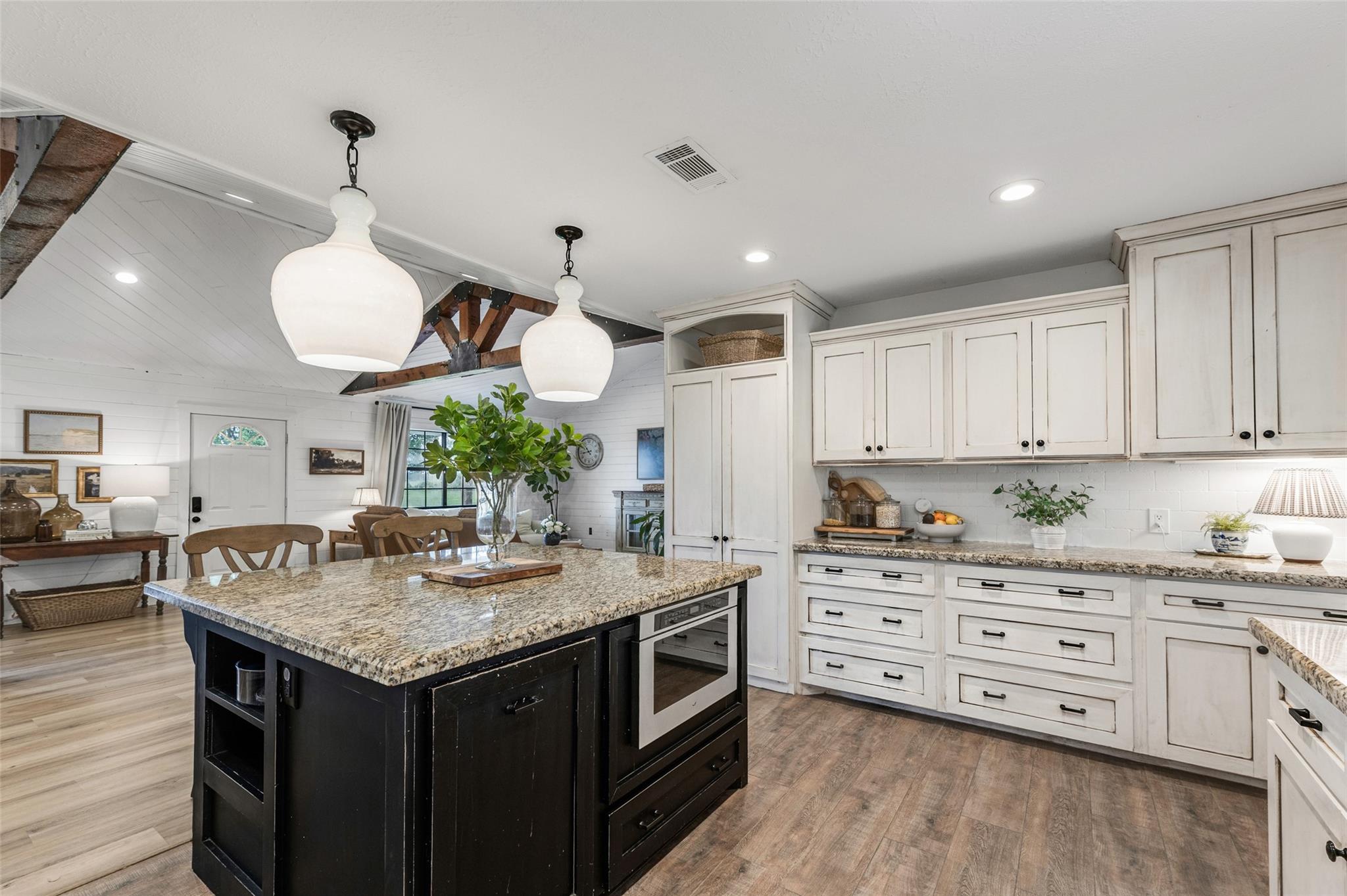 10299 County Road 309