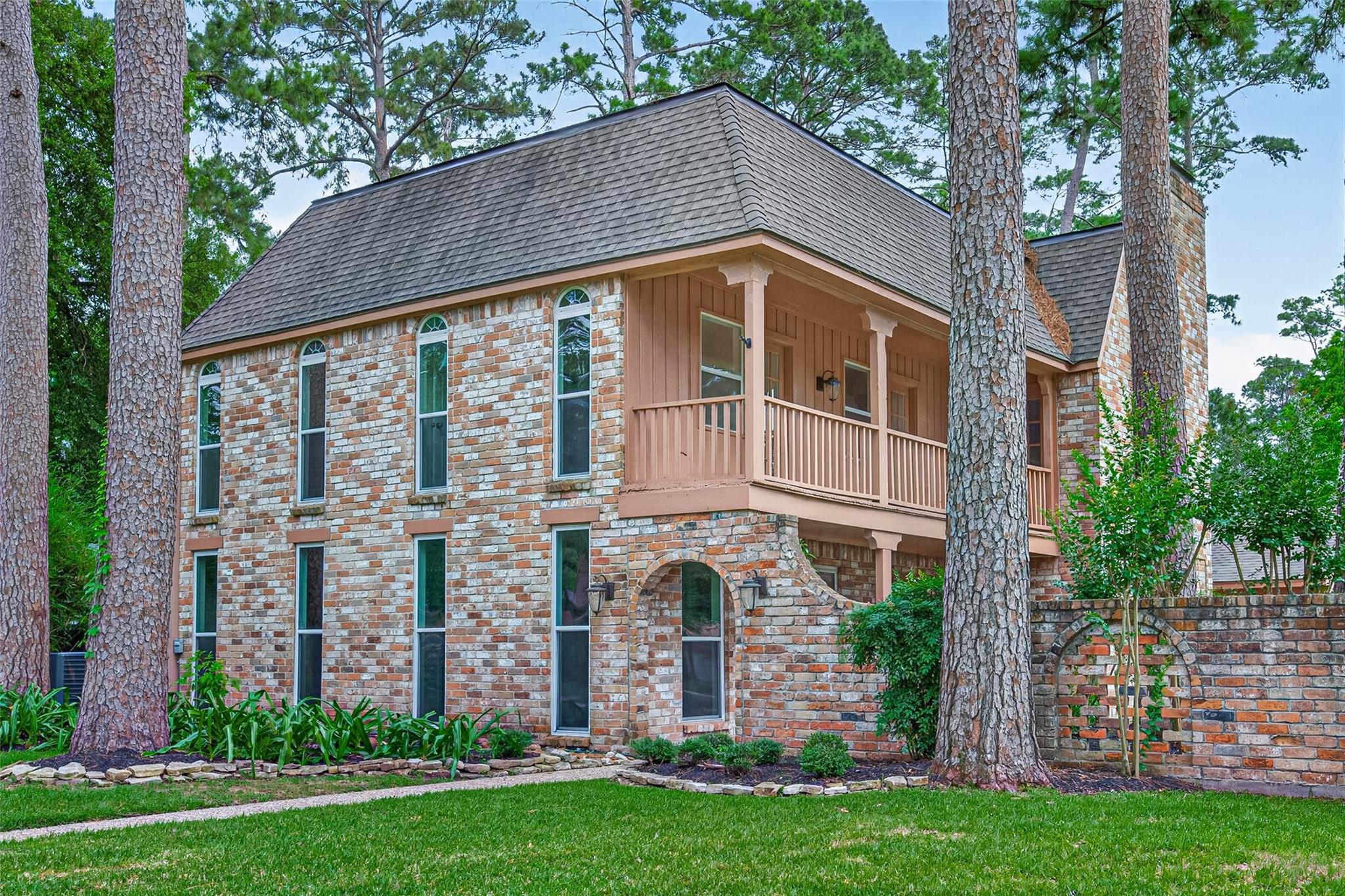 6511 Bayonne Drive