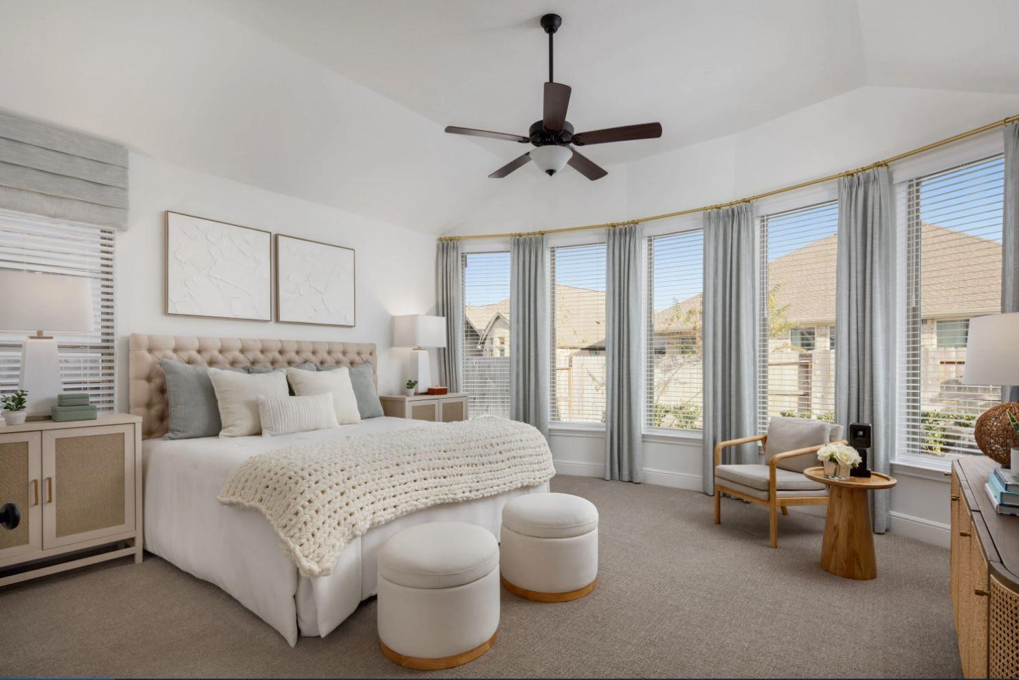 21971 Gateway Arch Drive