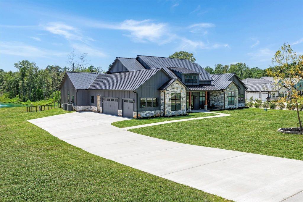 150 Quiet Springs Trail