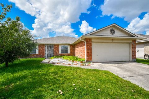Tiny photo for 7926 Westington Lane, Houston, TX 77040 (MLS # 82691535)