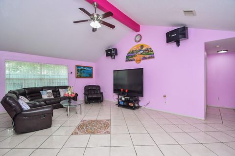 Tiny photo for 7926 Westington Lane, Houston, TX 77040 (MLS # 82691535)