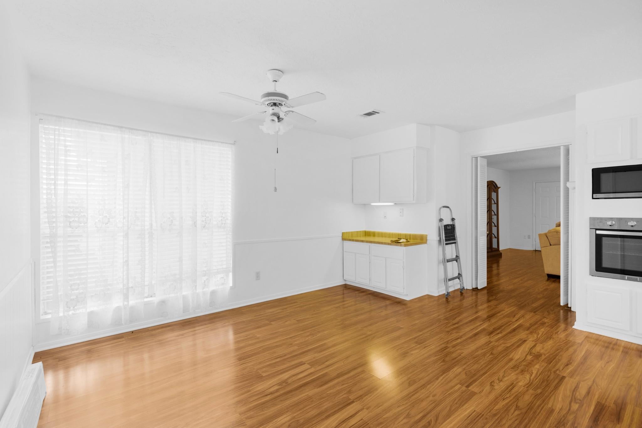 3203 Cherry Creek Drive