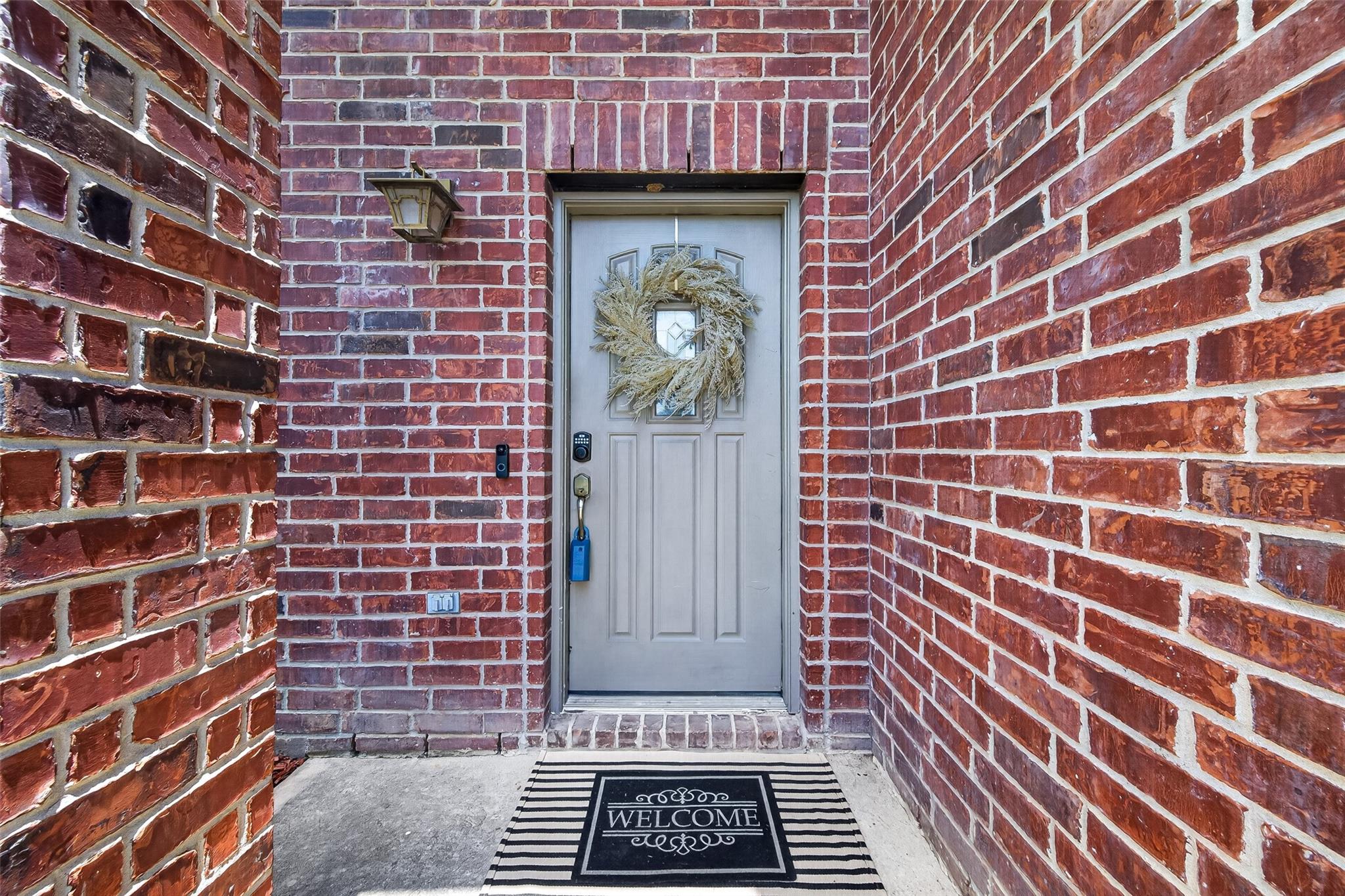 6822 Baron Gate Court