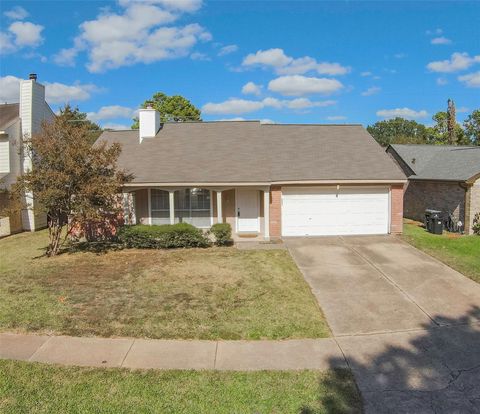 Photo of 22714 Brafferton Lane, Katy, TX 77449 (MLS # 10128453)