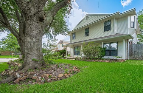 Photo of 2307 Country Place Drive, Richmond, TX 77406 (MLS # 61899353) Photo of 2307 Country Place Drive, Richmond, TX 77406 (MLS # 61899353)