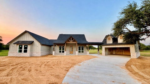 Homes For Sale - 13 Center Tree Drive<br/> Matagorda County, Palacios, TX 77465