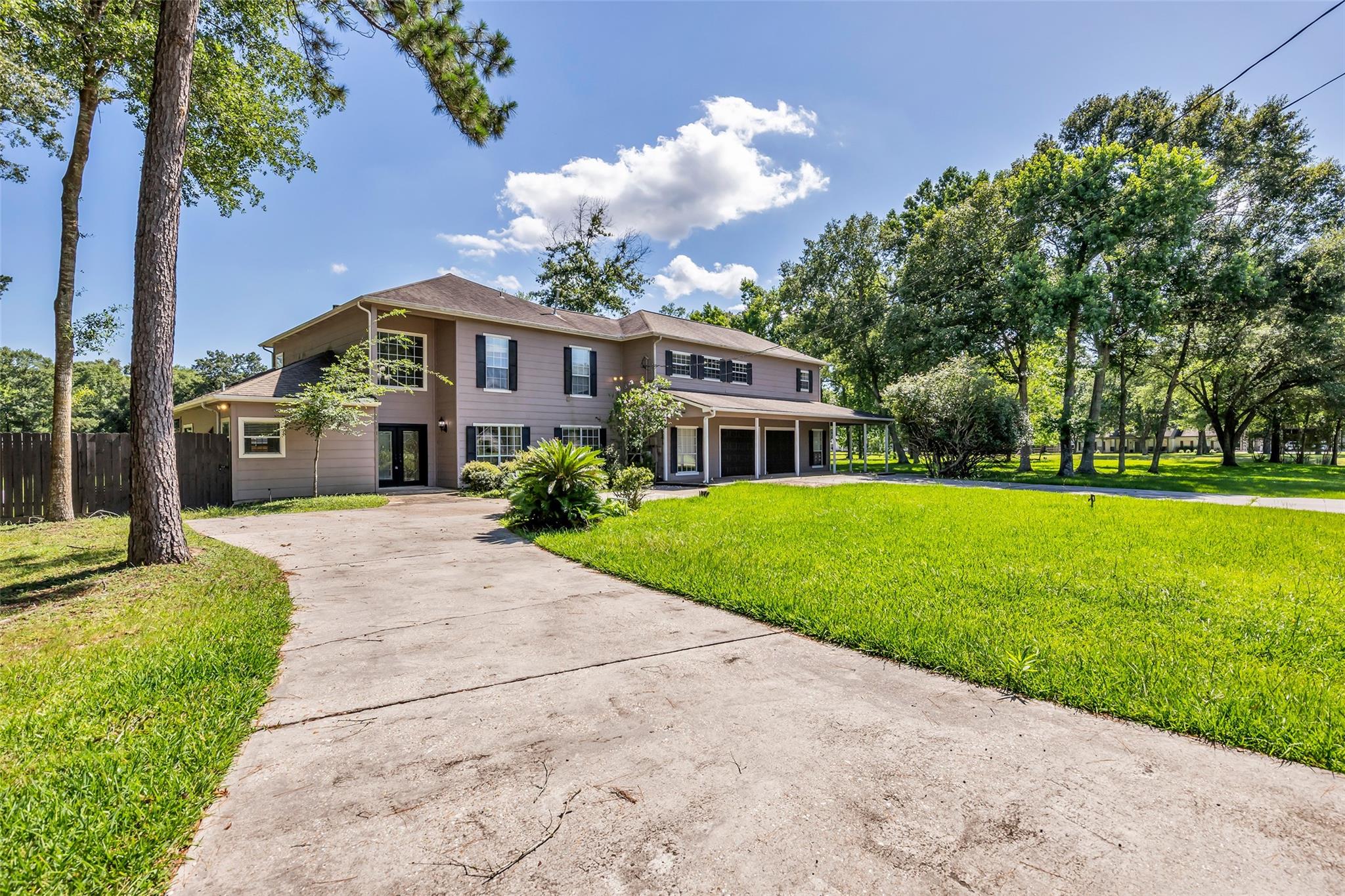 29015 Commons Oaks Drive