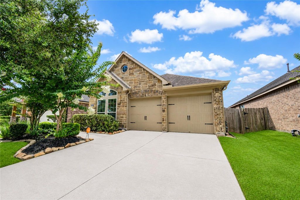 Photo of 27407 Gatlin Lane, Spring, TX 77386 (MLS # 86024313)