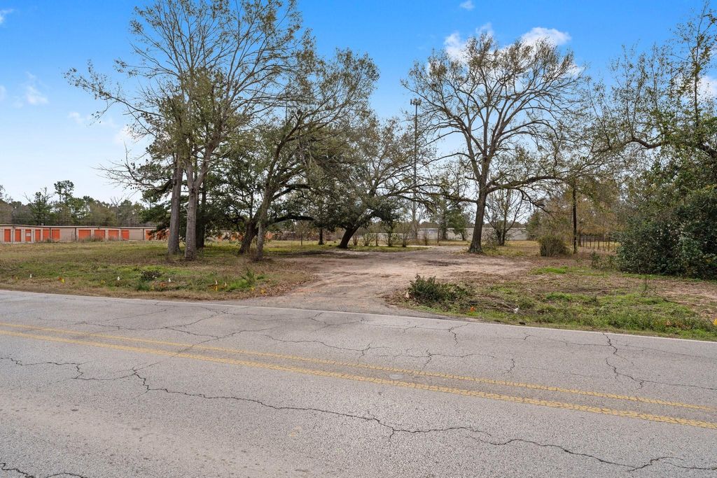 Photo of 22752 Ford Road, Porter, TX 77365 (MLS # 85221669)