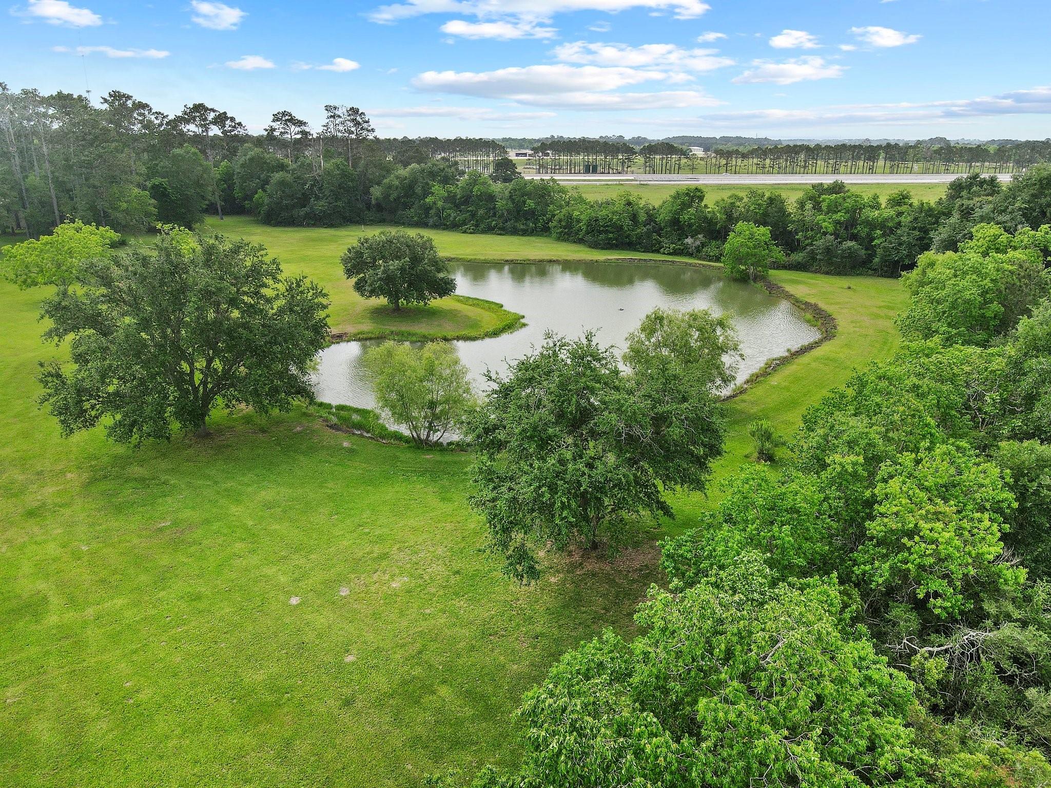 Winnie, Texas, 77665, United States, 3 Bedrooms Bedrooms, ,4 BathroomsBathrooms,Residential,Active,2009857