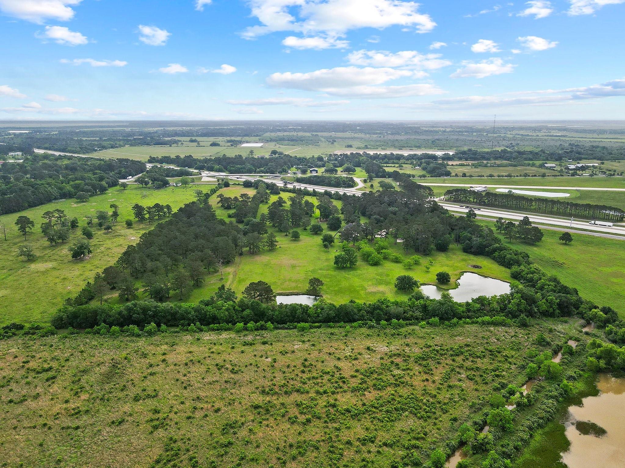 Winnie, Texas, 77665, United States, 3 Bedrooms Bedrooms, ,4 BathroomsBathrooms,Residential,Active,2009857